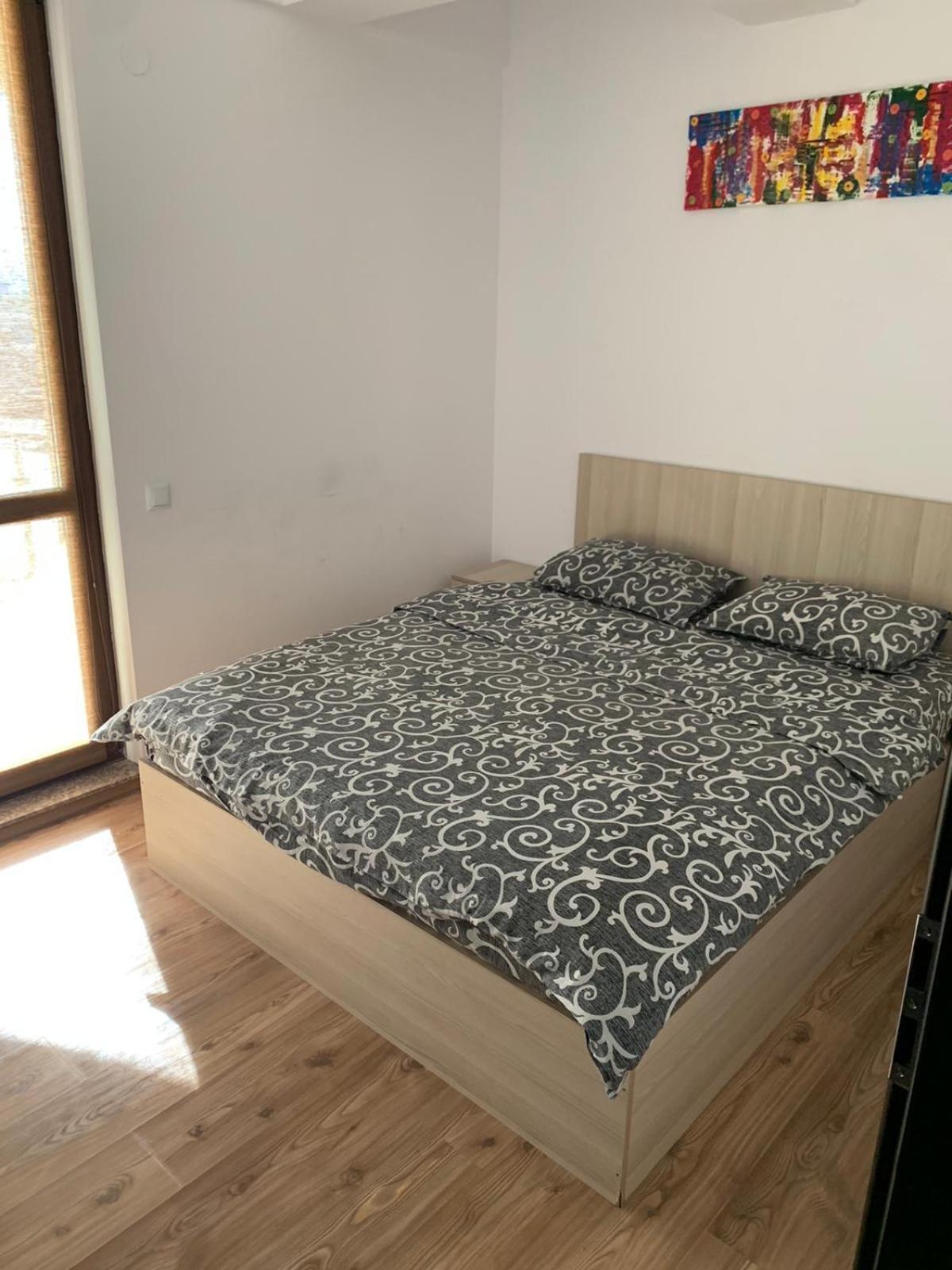 Confort' By J Iasi Chambre photo